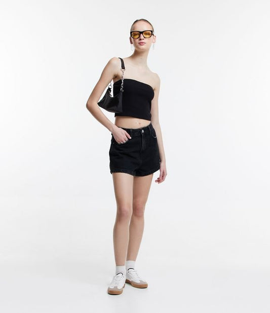 Shorts jeans com recorte e estampa de estrela preta