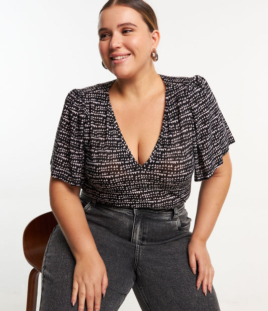 Blusa de punto con estampado de triángulos y mangas abullonadas, Curvas y tallas grandes, Negro/Blanco