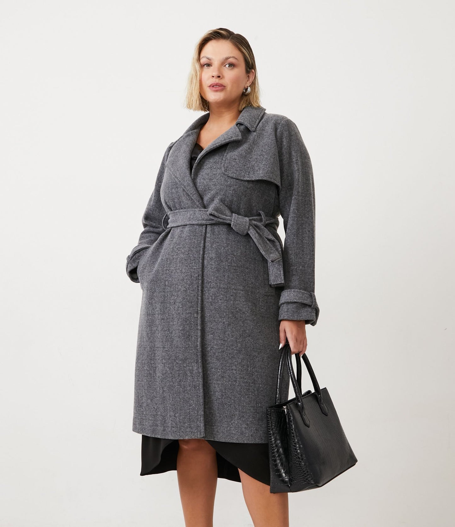 Trench Coat cinza com cinto e faixa - Curve & Plus Size