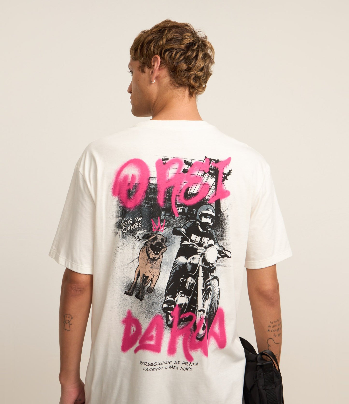 Maglietta rilassata in cotone con stampa "King of the Street" in bianco