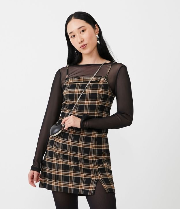 Vestito corto con scollo tagliato e stampa a quadri marrone
