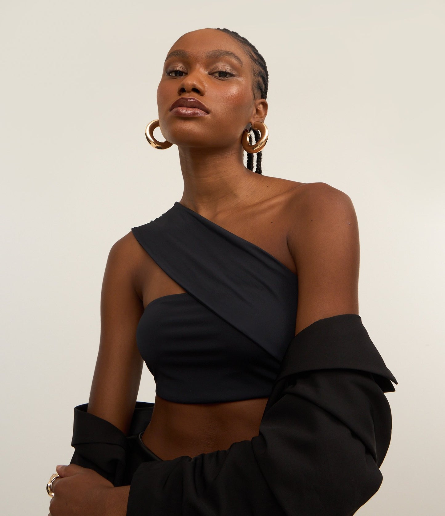 Black One-Shoulder Cropped Top with Wide Strap