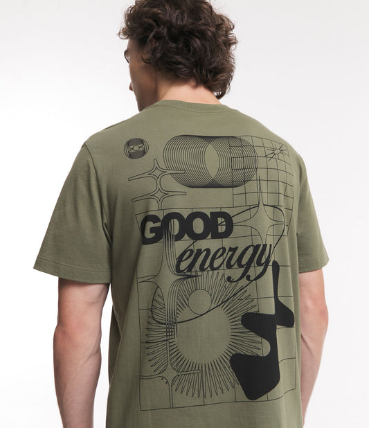 Camiseta Green Comfort em meia malha com estampa "Good Energy