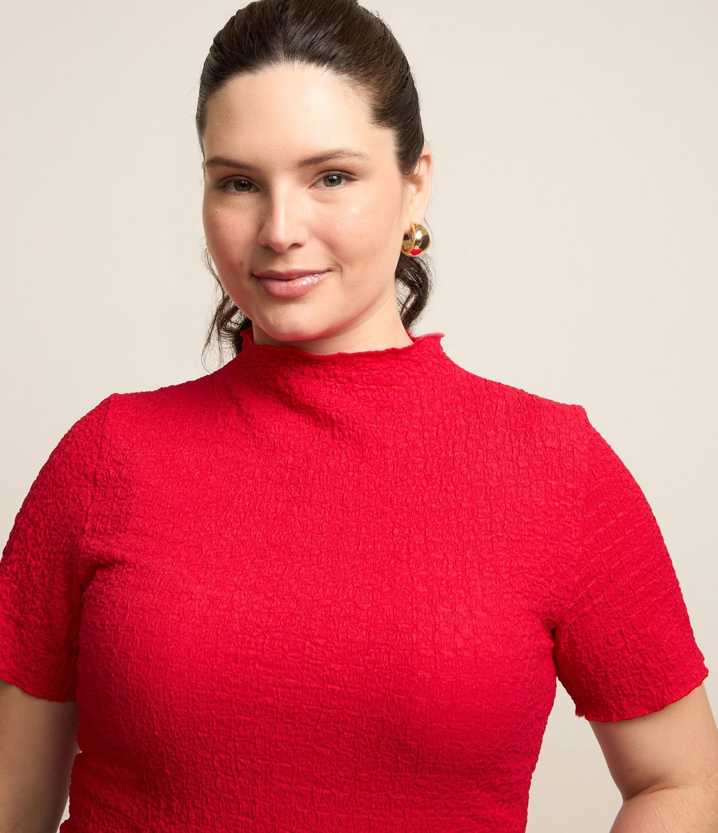 Camicetta a collo alto strutturata Curve & Plus Size Rosso