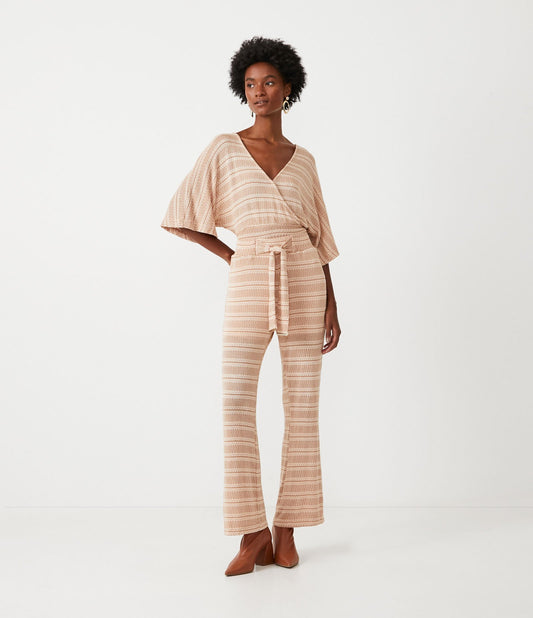 Calça flare de poliviscose texturizada com listras bege