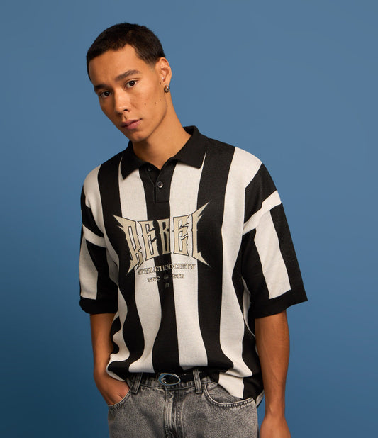 Polo Sportcore Boxy con maglia a righe bianche e nere