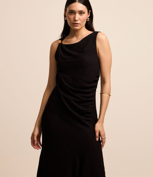 Vestito midi dritto nero in viscosa con cinturino metallico