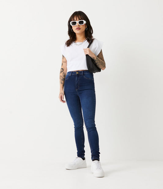 Calça jeans skinny de cintura alta em jeans azul