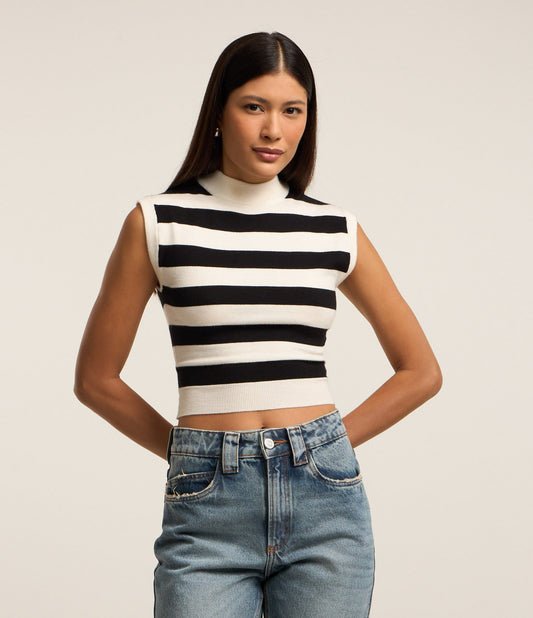 Suéter Cropped de Tricô com Gola e Listras Preto/Branco