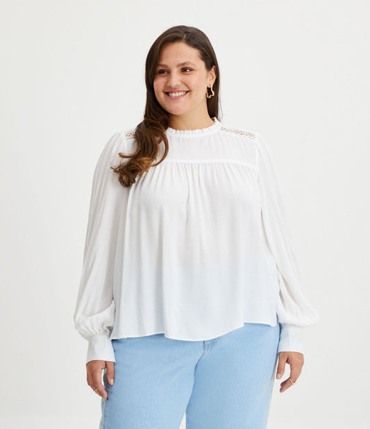 Blusa de viscose com detalhes, Curve e Plus Size, branca