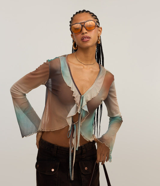 Blusa de Tule com Babados e Detalhe de Amarração com Estampa Degradê Multicolorida