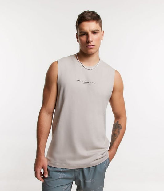 Canottiera senza maniche in cotone grigio chiaro con scritta "Beach Sunset and Party".