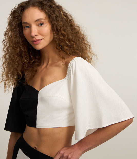 Cropped Blouse in Viscose and Linen with Black/White Two-Tone Design