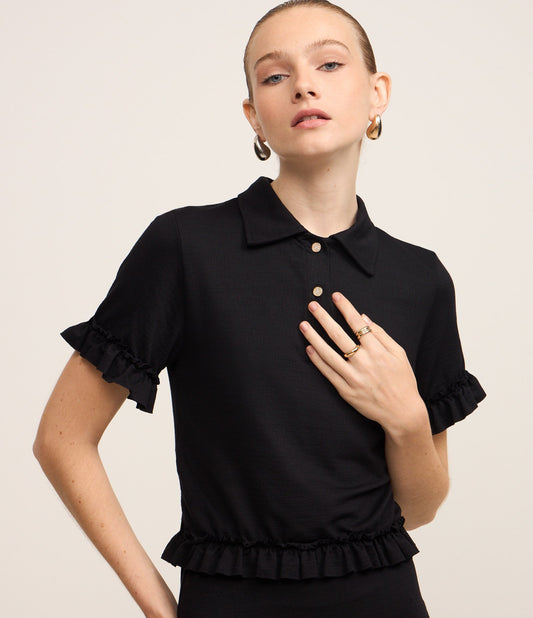 Blusa Polo Preta Texturizada com Botões e Babados