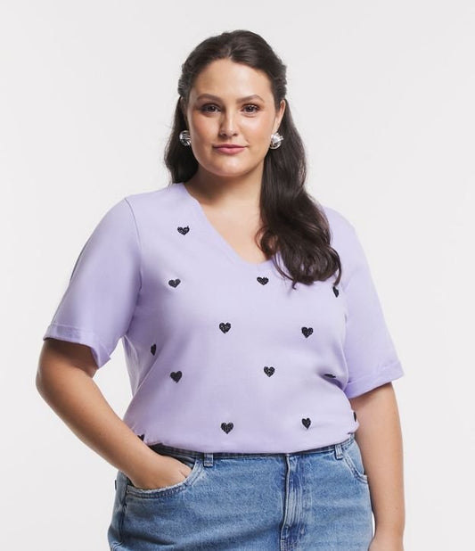 Camicetta a maniche corte con cuori applicati Curve e taglie forti Lilla