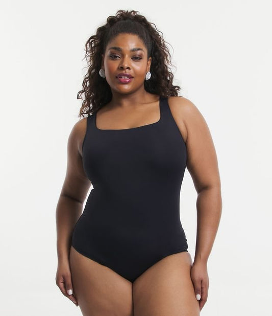Body preto de poliamida com gola quadrada - Curve e Plus Size