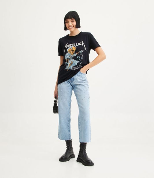 Jeans a vita alta in stile anni '90 con orlo a vivo e scintille blu
