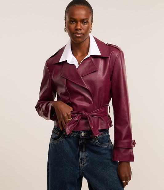 Jaqueta Biker de PU Bordô com Lapela de Colarinho e Fechamento com Fivela