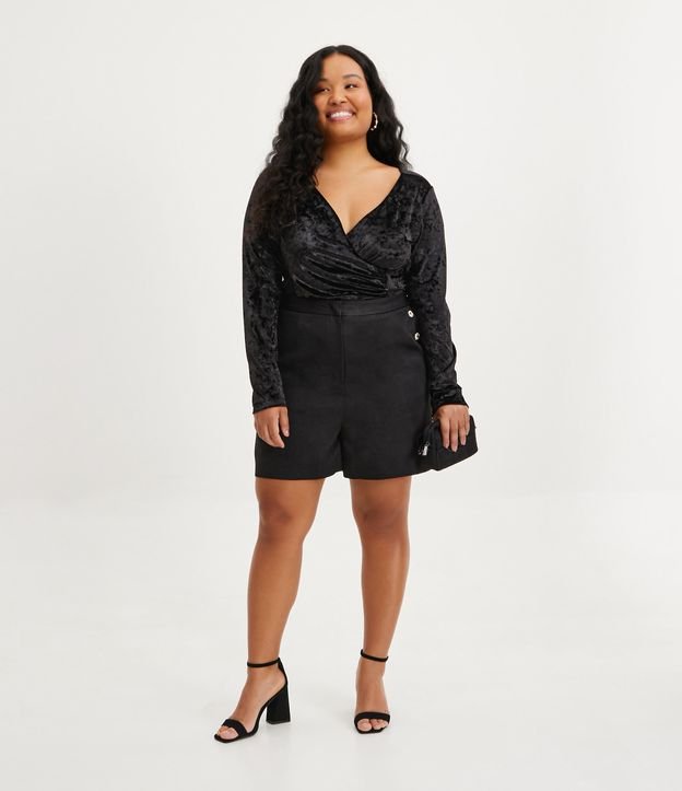 Pantalones cortos a medida negros con botones - Tallas grandes y curvas