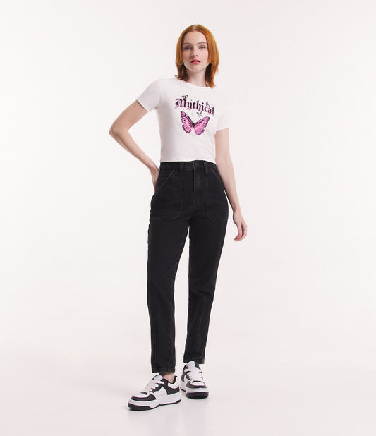 Calça jeans preta para mães com bolsos grandes e bainha ajustável