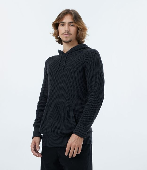 Maglione in maglia testurizzata con cappuccio e tasche - Nero