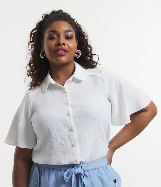 Camicia in crepe Airflow con bottoni a cuore, taglie forti e taglie forti, bianco sporco