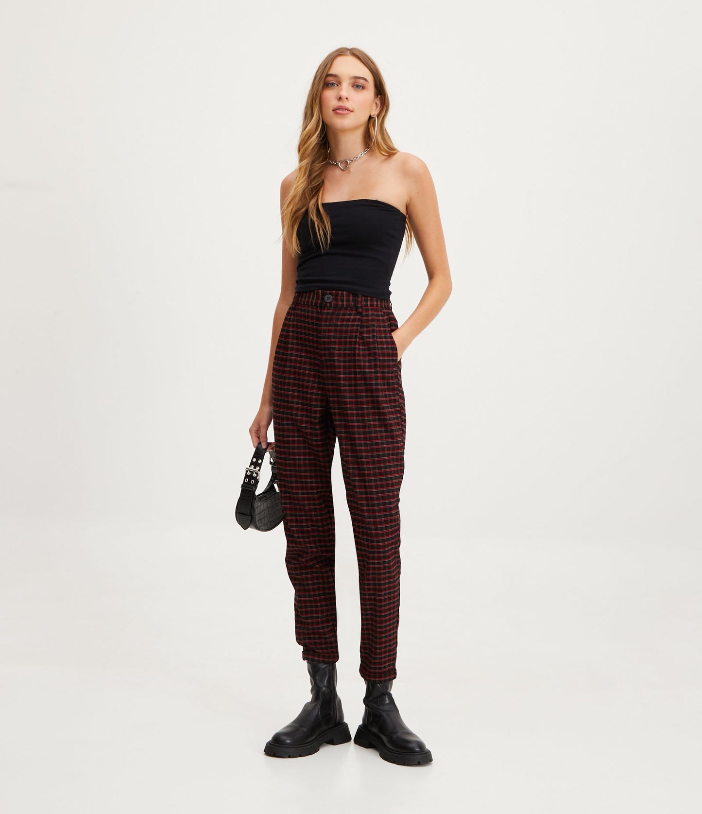 Tailored Carrot Pants with Pockets and Red Plaid Print
