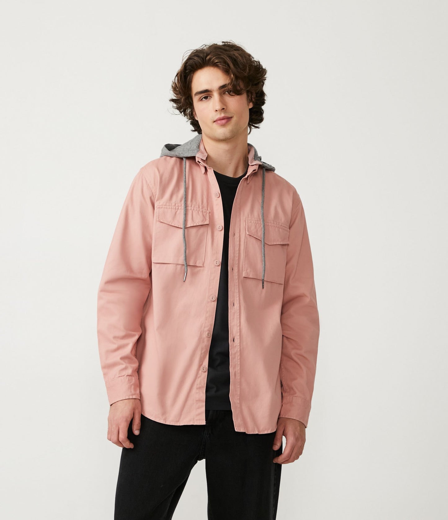 Camicia a maniche lunghe in twill rosa con cappuccio