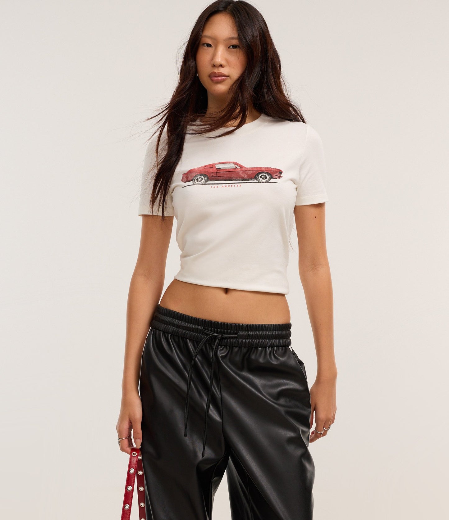 Maglietta in cotone bianco con stampa di auto di Los Angeles