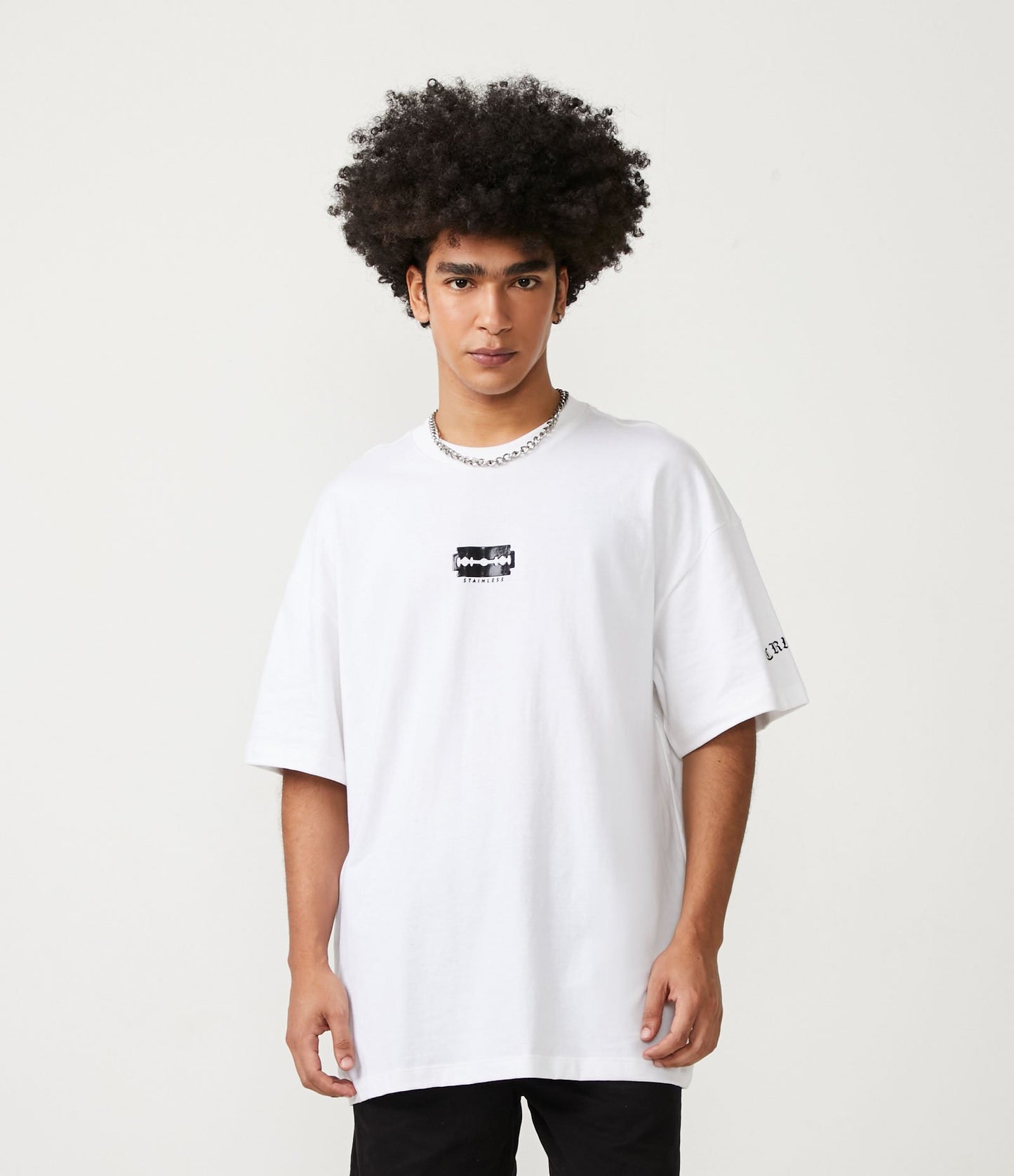 Maglietta bianca loose-fit con stampa in tessuto a mezza maglia