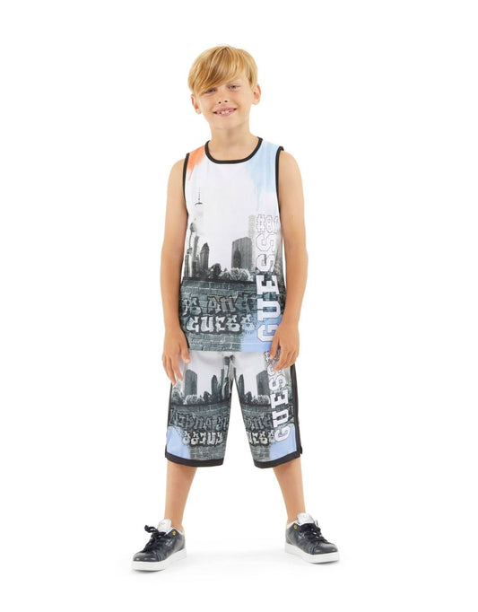 Shorts com estampa urbana multicolorida para meninos
