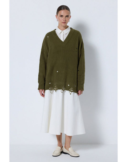Maglione con scollo a V e dettaglio zip
