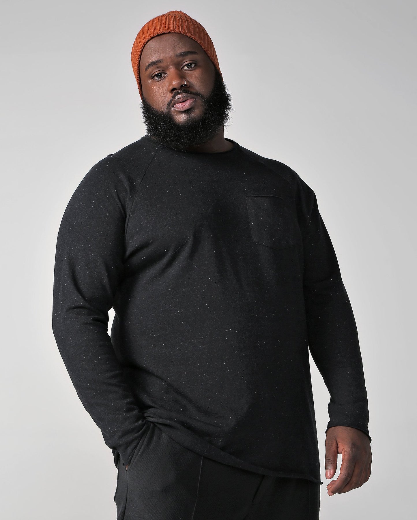 Camiseta Raglan Plus Size Masculina de Manga Longa em Preto - Allman by Riachuelo