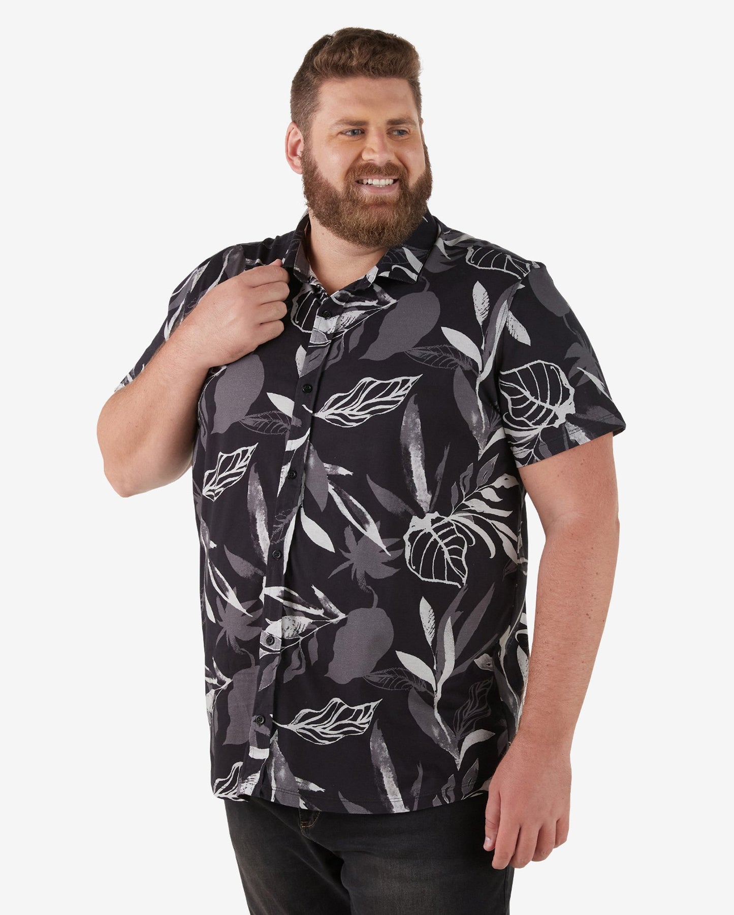 Camicia uomo plus size casual con stampa a foglie nere