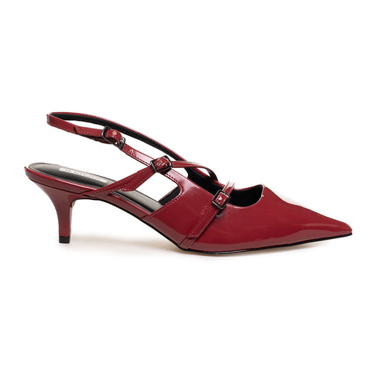 Women's Patent Leather Buckle Pumps in Burgundy