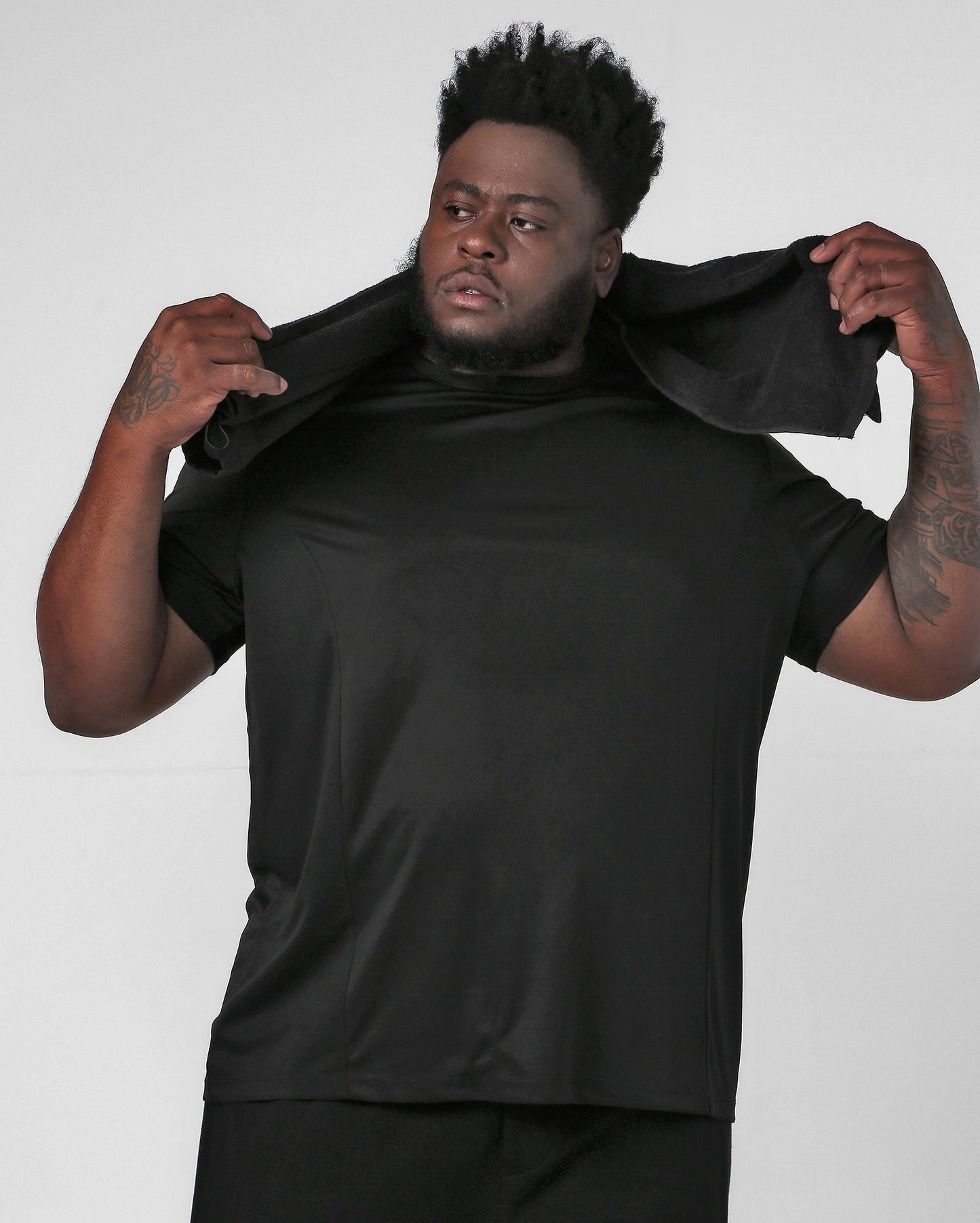 Camiseta esportiva preta plus size masculina | Bodywork By Riachuelo