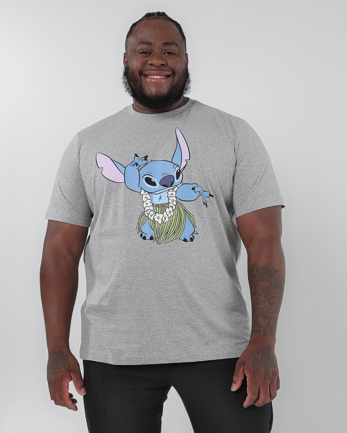 Camiseta masculina Plus Size Stitch em cinza acinzentado | Disney