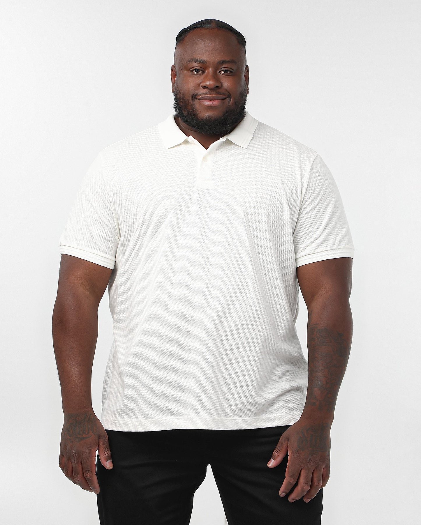 Camisa polo branca bordada para homens plus size | Original Plus by Riachuelo