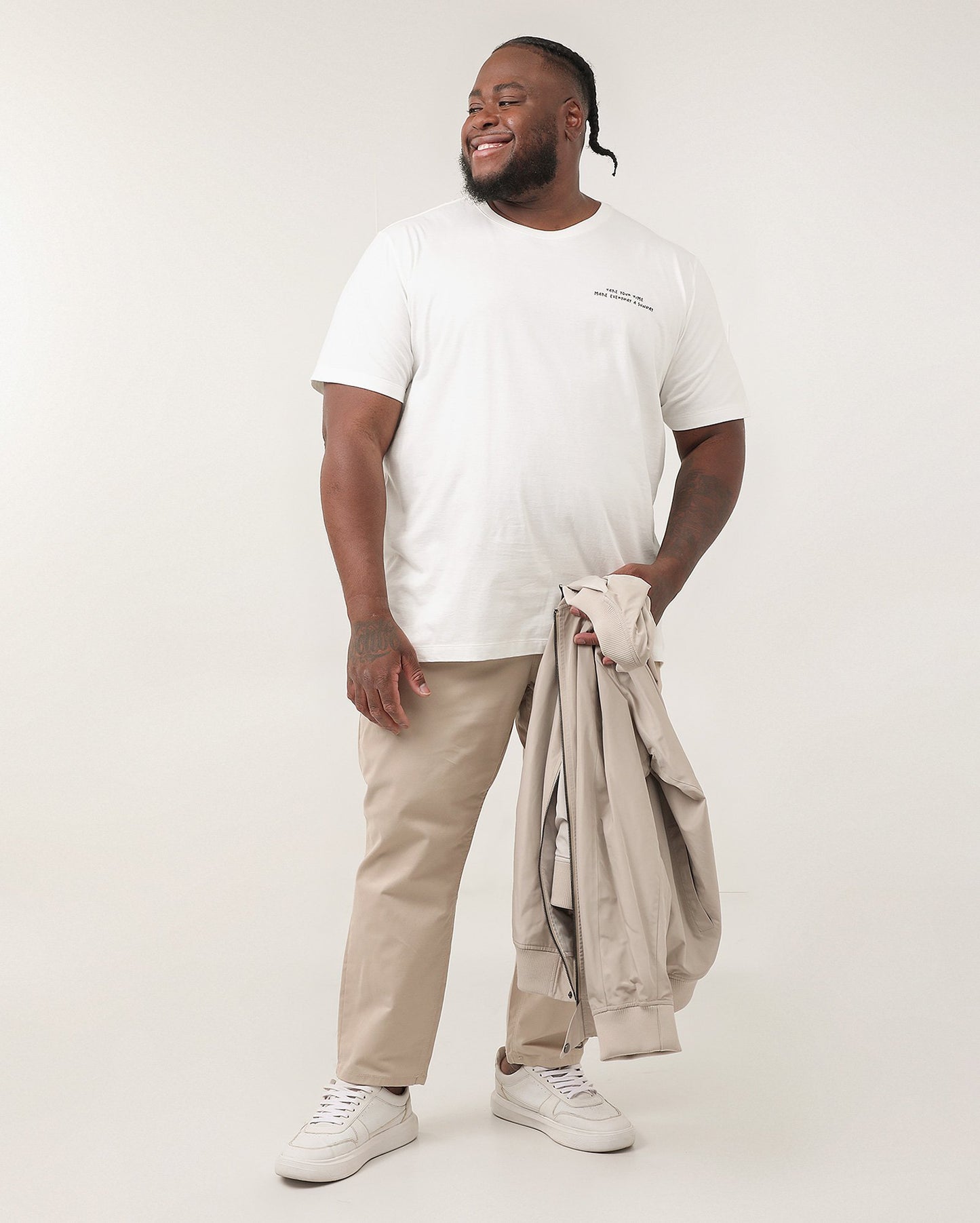 Calça masculina de sarja bege Slim Fit Plus Size com elástico na cintura - Pool Jeans