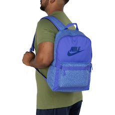 Mochila de moda versátil para cualquier ocasión