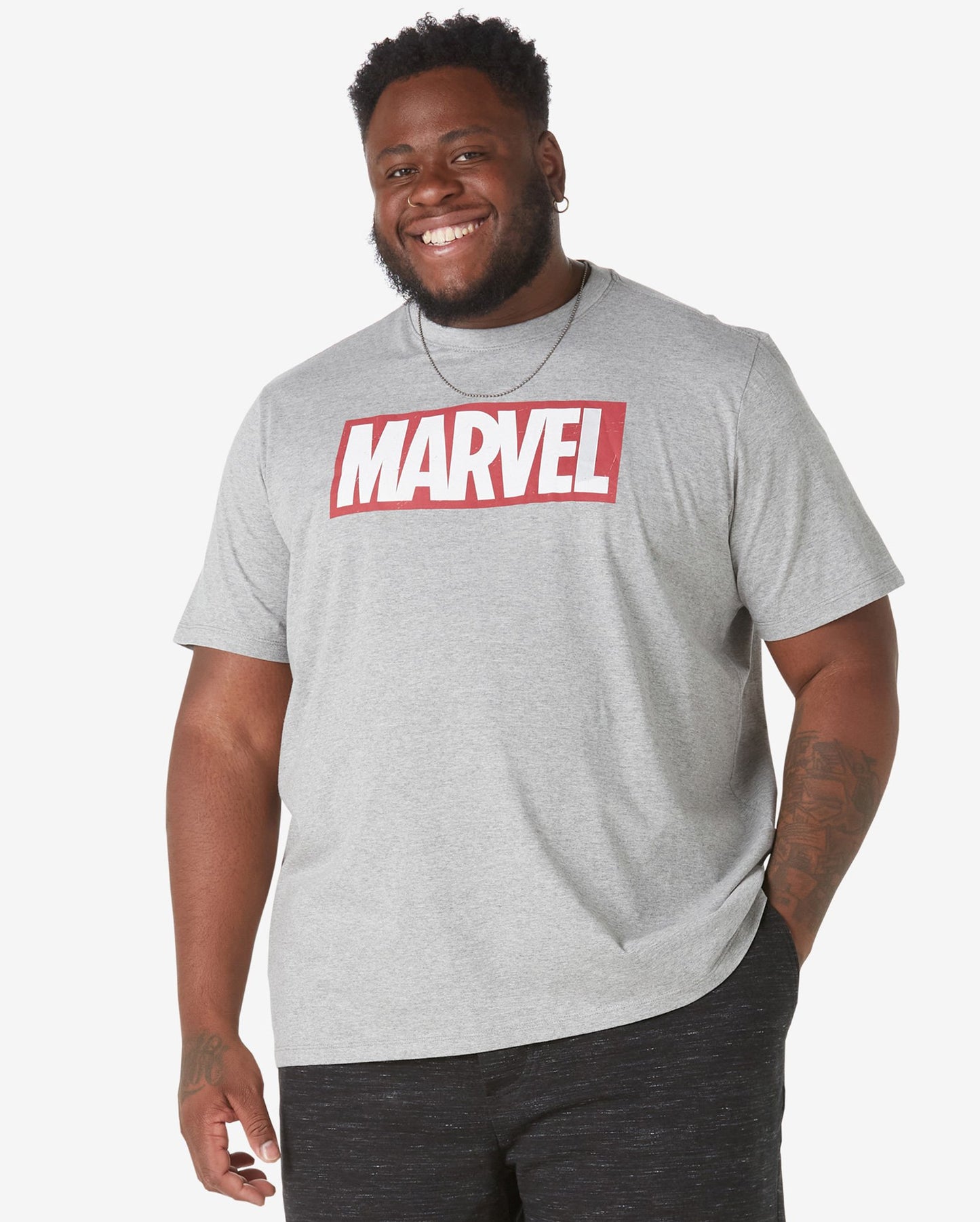 Camiseta masculina plus size de manga curta cinza claro da Marvel