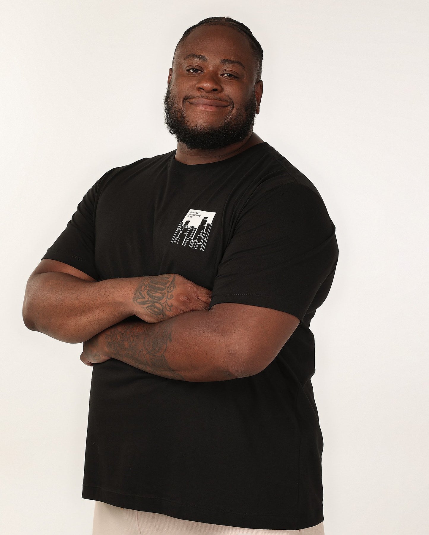 Camiseta masculina plus size preta com estampa localizada - Original Plus by Riachuelo