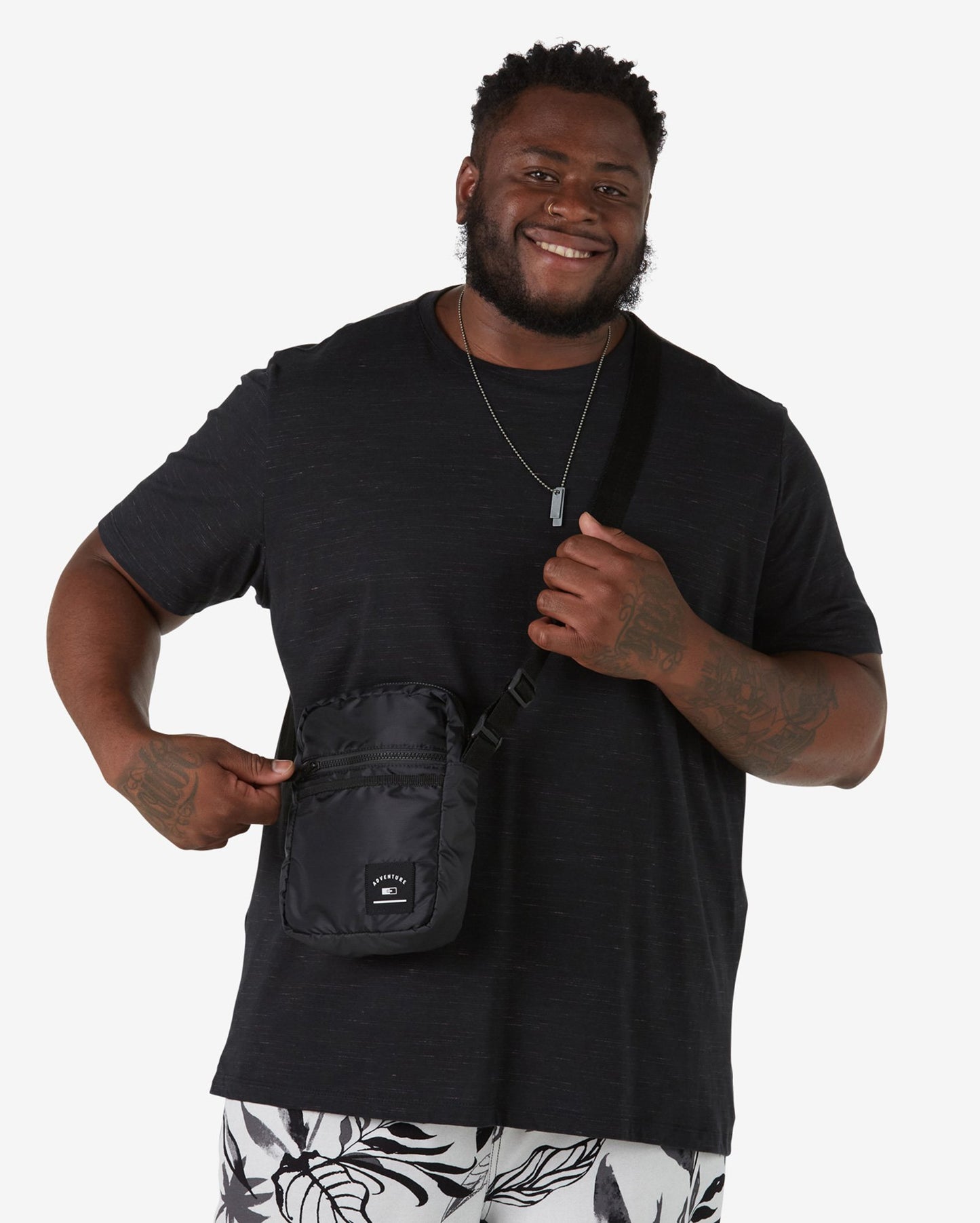 Men's Plus Size Short Sleeve Cotton T-Shirt in Black Heather