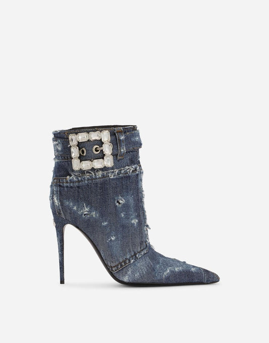 Stivaletti in denim patchwork con fibbia di strass