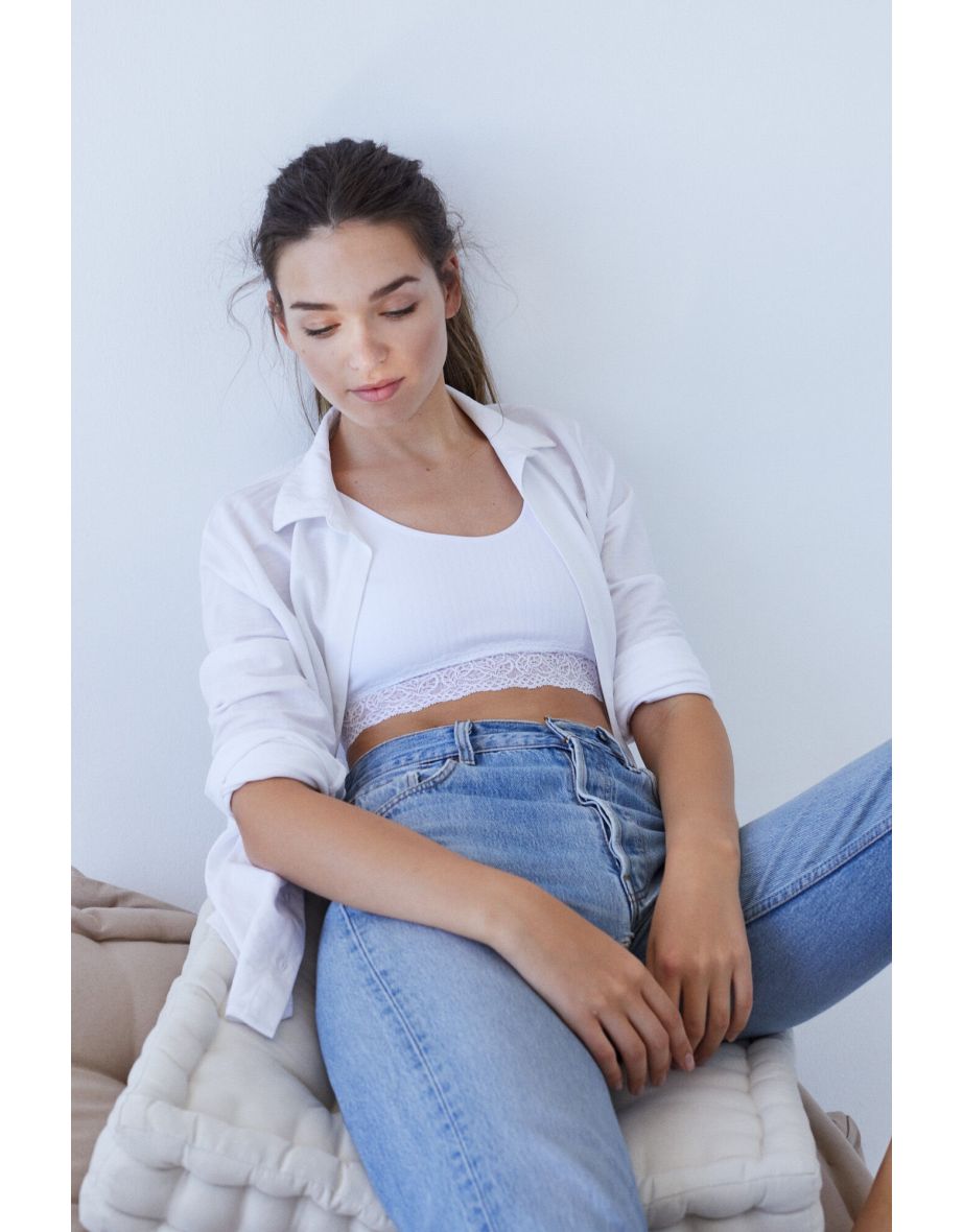 Camiseta de tirantes blanca sin costuras sostenible