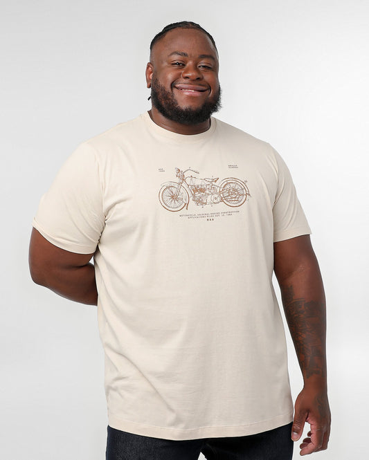 Camiseta masculina plus size bege para motociclistas Original Plus da Riachuelo