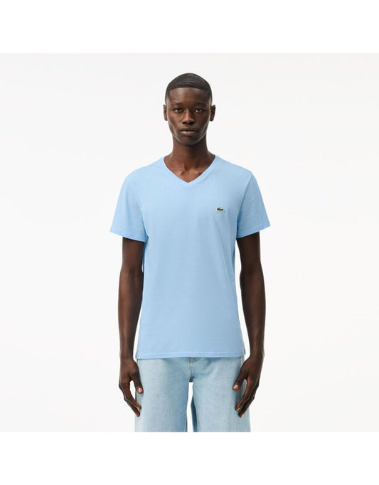 Camiseta masculina Lacoste com gola em V de algodão Pima leve em azul