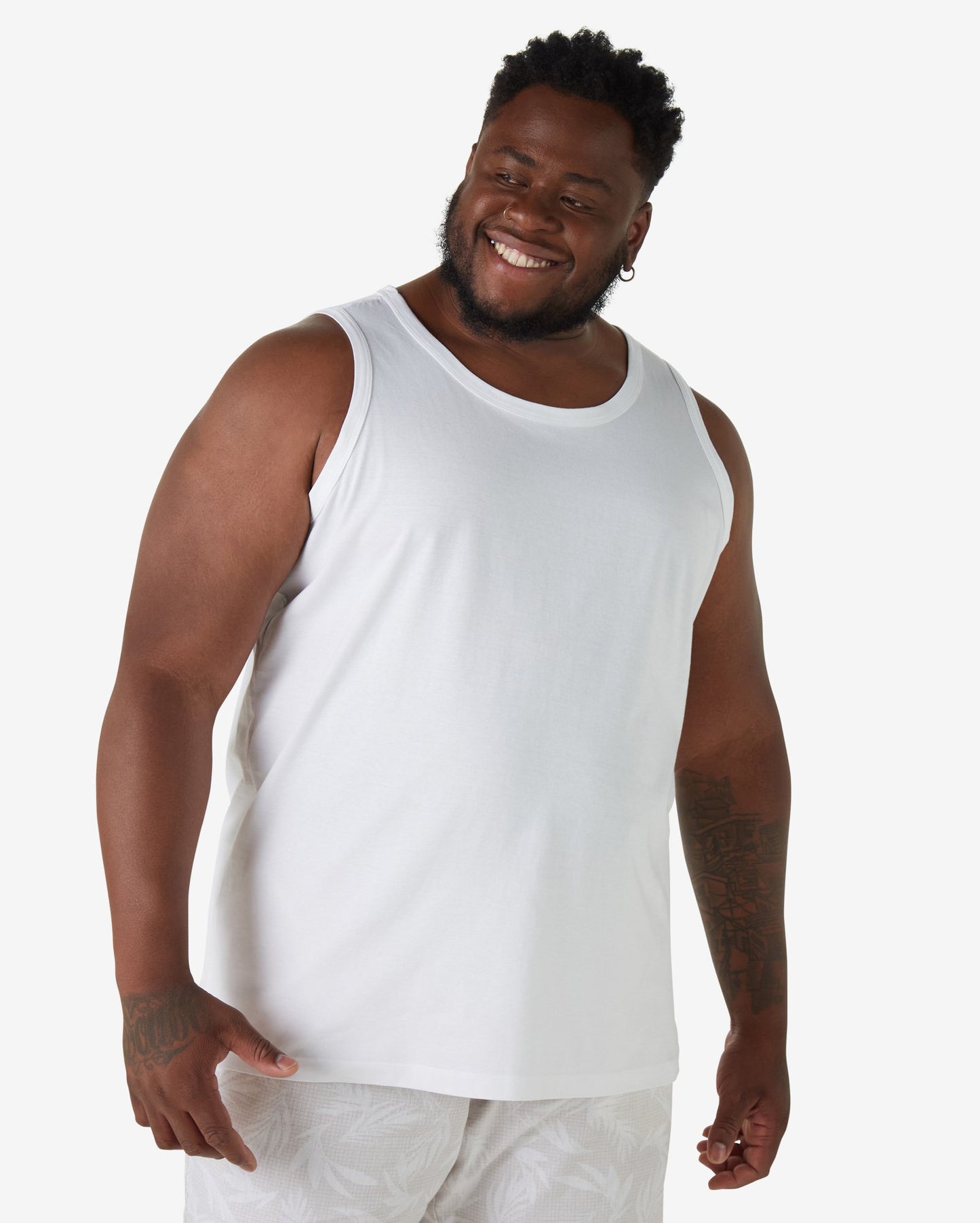 Camiseta regata branca básica plus size masculina - Allman By Riachuelo