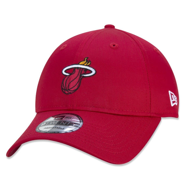 Cappello New Era Exclusive Cap - 9TWENTY Strapback a tesa curva Miami Heat Sport Edition