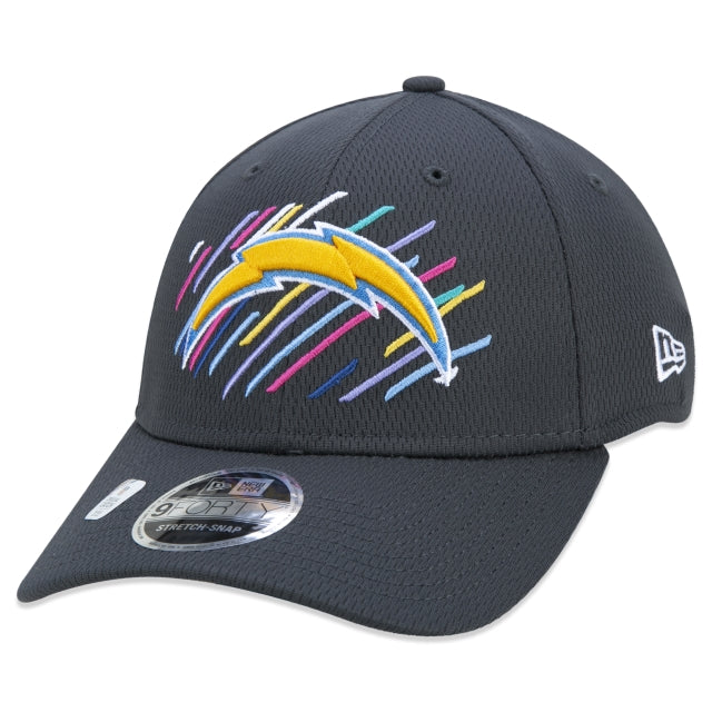 Berretto esclusivo New Era - 9FORTY Stretch Snap Los Angeles Chargers Crucial Catch Tesa curva Edizione Nera